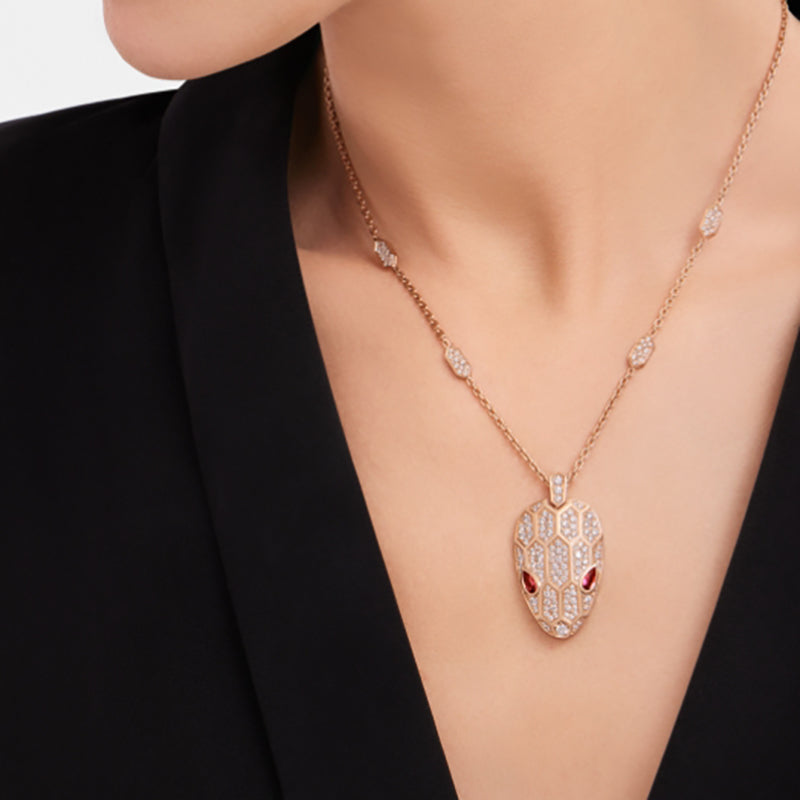 関税負担なし  セルペンティ セドゥットーリ ネックレス  商品番号 . 352725