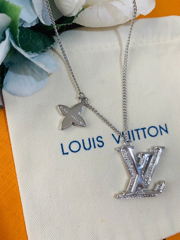 【2024】関税負担なし（本物保証） ネックレス 50cm