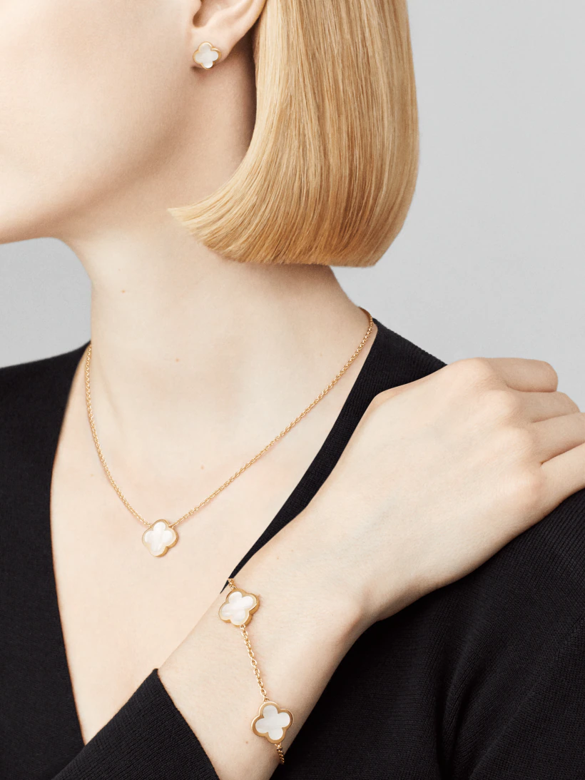 ピュア アルハンブラ ペンダント