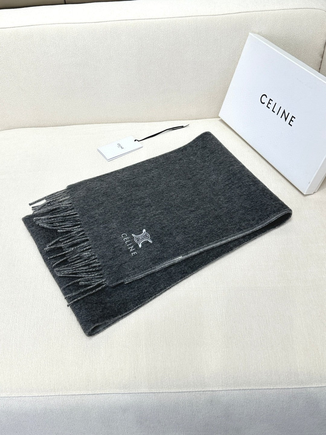 【関税負担なし 本物保証】スカーフ 180*30CM  241108