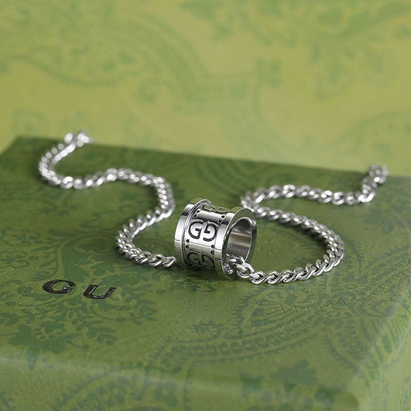 【2024】関税負担なし（本物保証）ネックレス