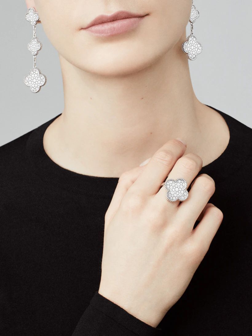 マジック アルハンブラ イヤリング、3モチーフ