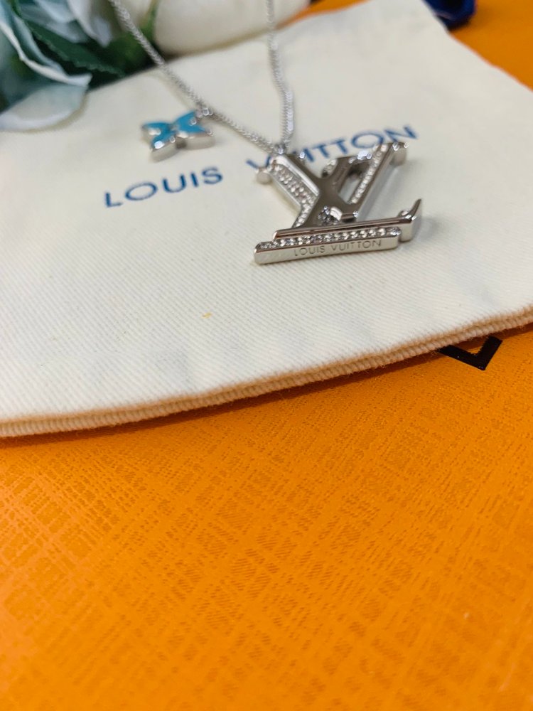 【2024】関税負担なし（本物保証） ネックレス 50cm