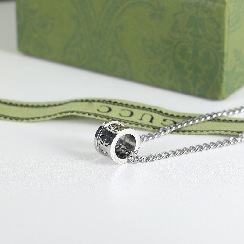 【2024】関税負担なし（本物保証）ネックレス