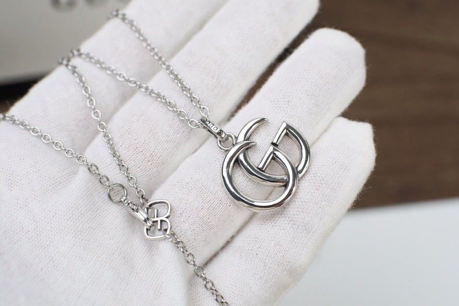 【関税負担なし】ネックレス、新しいネックレス万能シンプルファッションオーナメント