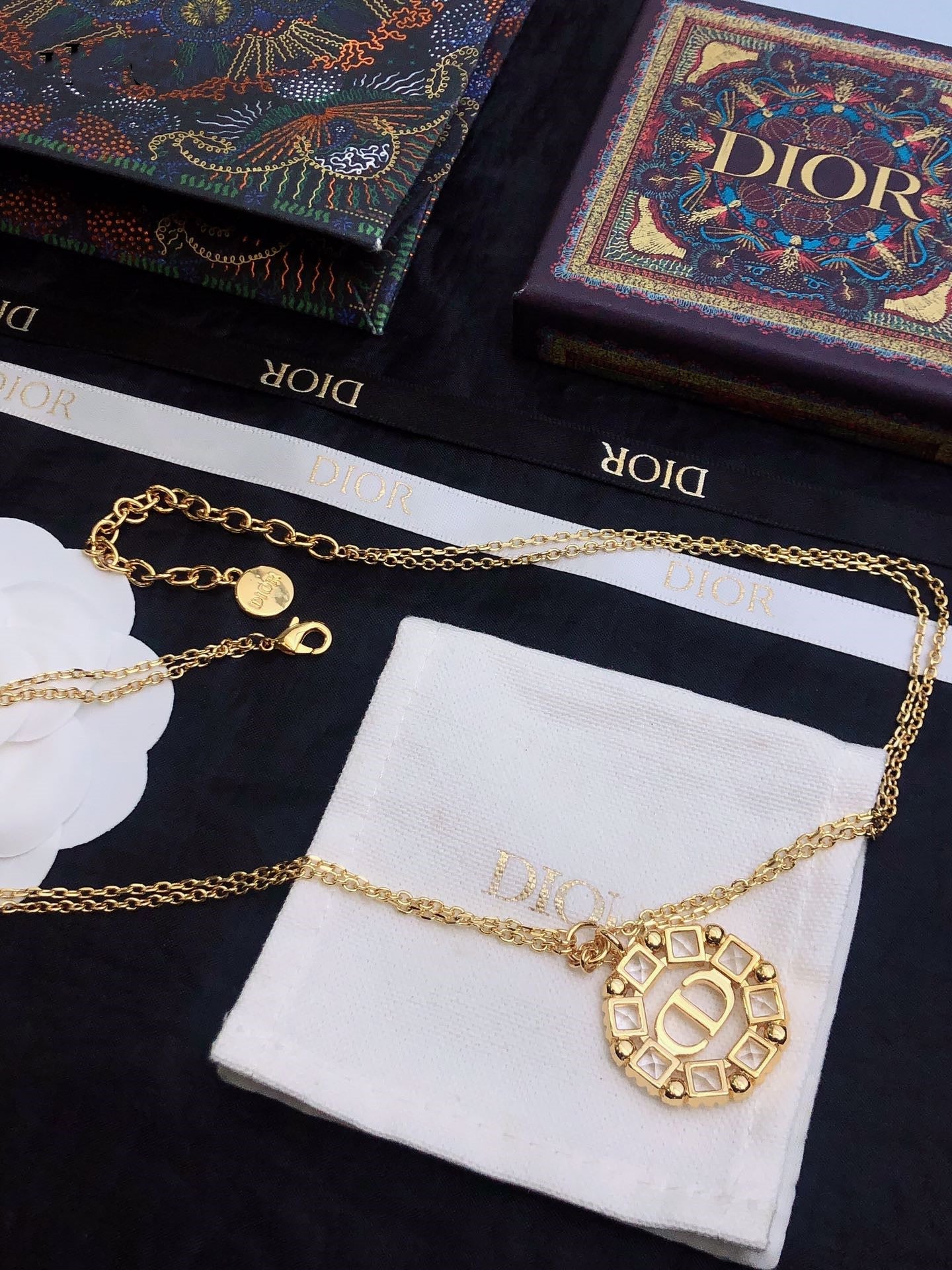 【2024】【関税負担なし】ネックレス、新しいネックレス万能シンプルファッションオーナメント