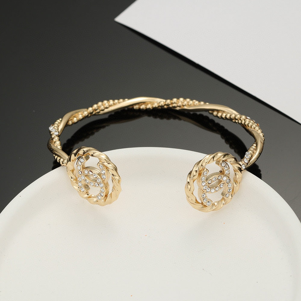 【関税負担なし】ブレスレット、ファッションシンプルなスタイル 2471