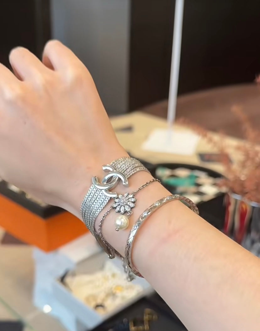 【関税負担なし】ブレスレット、ファッションシンプルなスタイル   241015