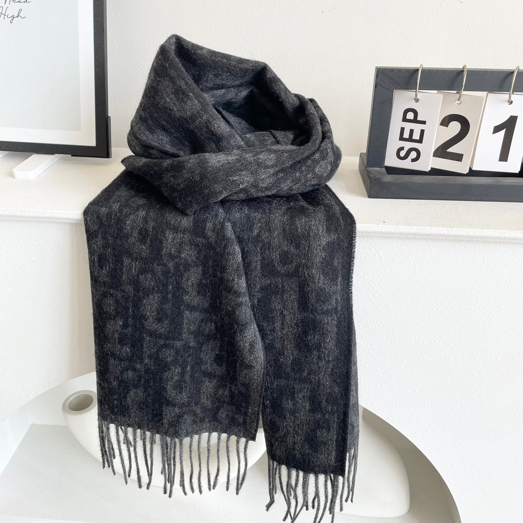 【関税負担なし  本物保証 】スカーフ 32*180 cm  241108