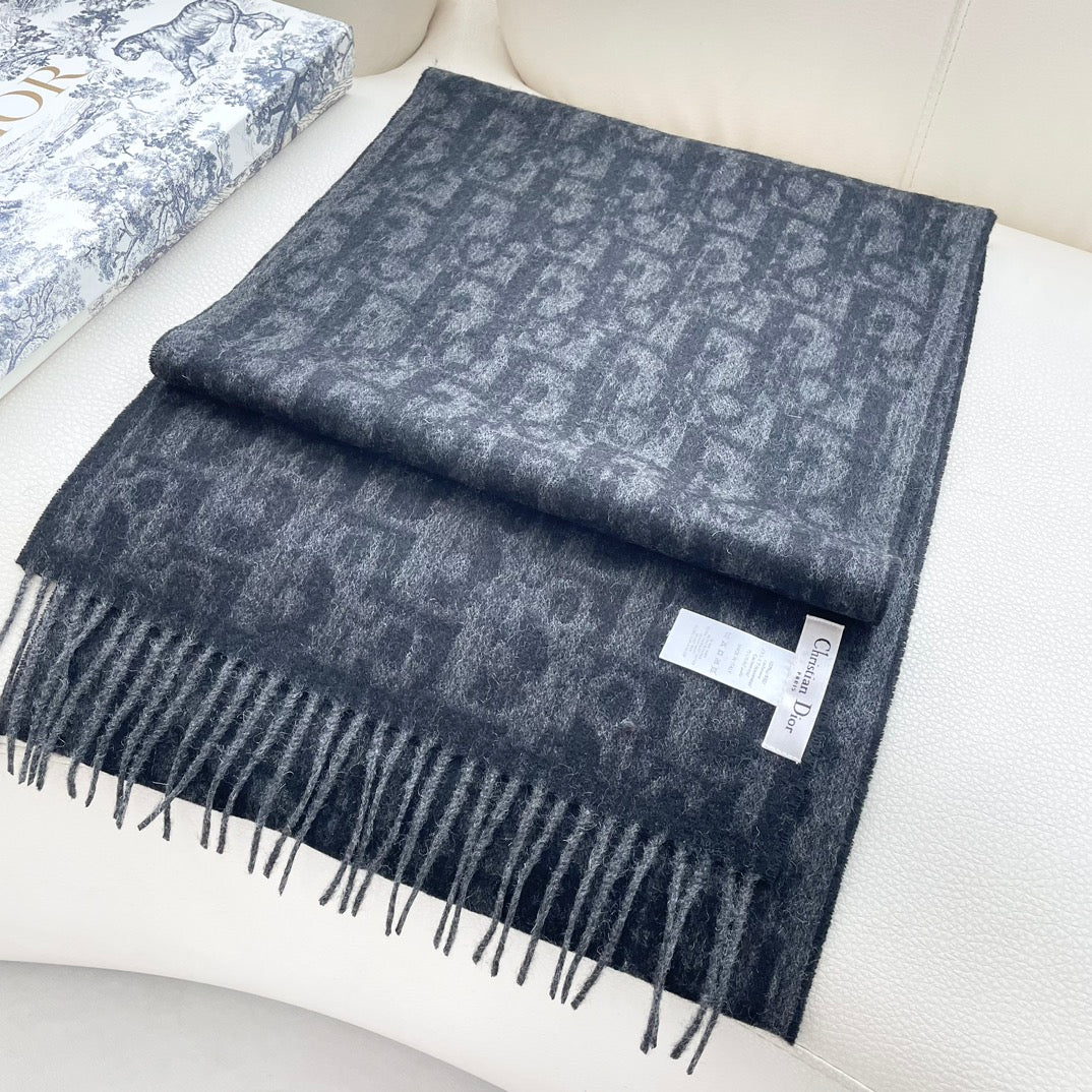 【関税負担なし  本物保証 】スカーフ 32*180 cm  241108