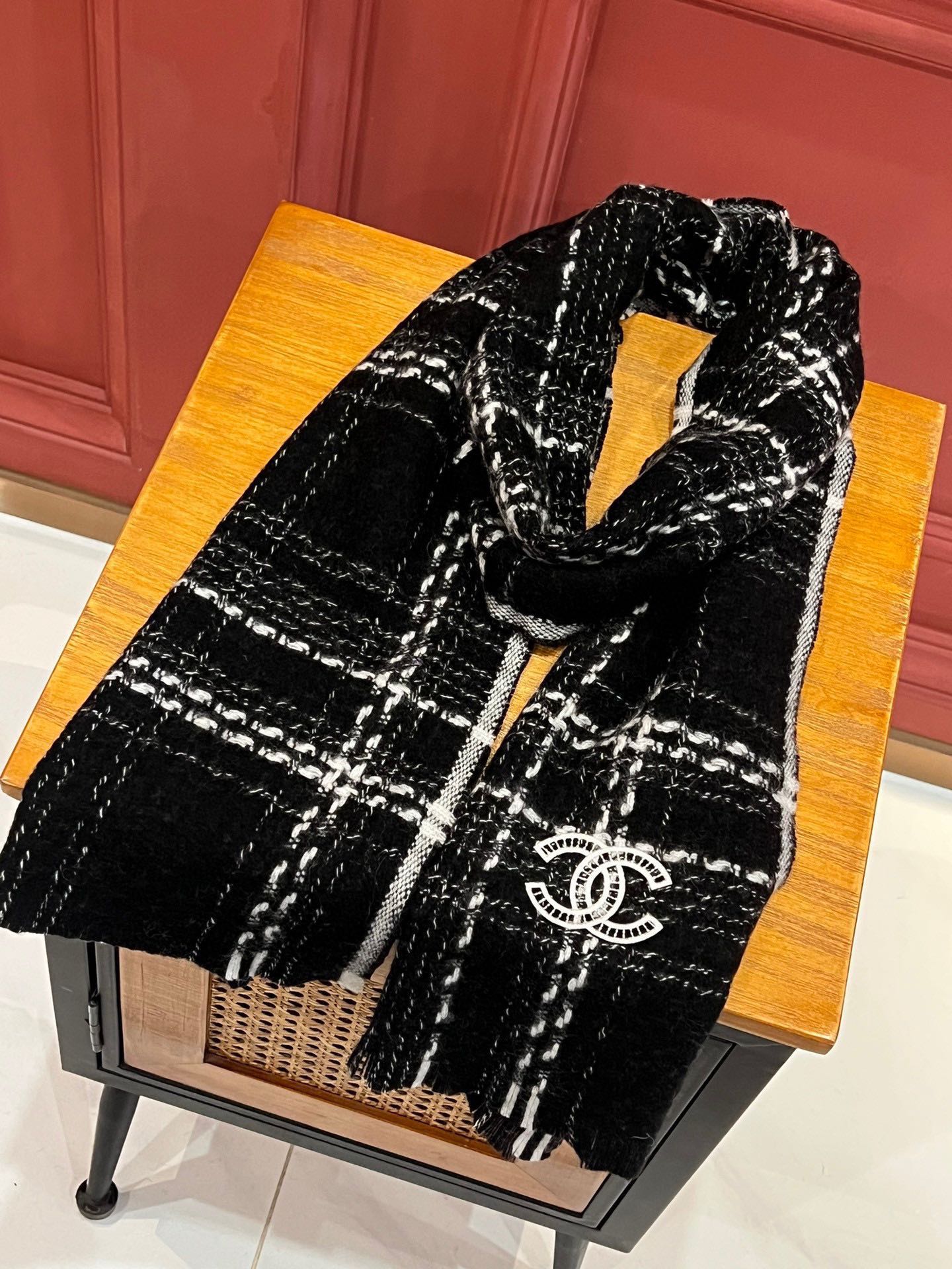 【関税負担なし  本物保証 】スカーフ185*30CM 241107