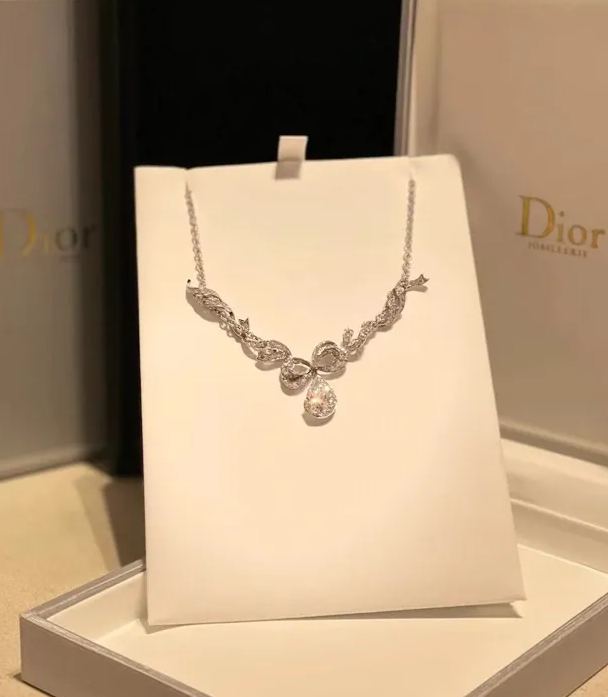 【関税負担なし】ネックレス、新しいネックレス万能シンプルファッションオーナメント