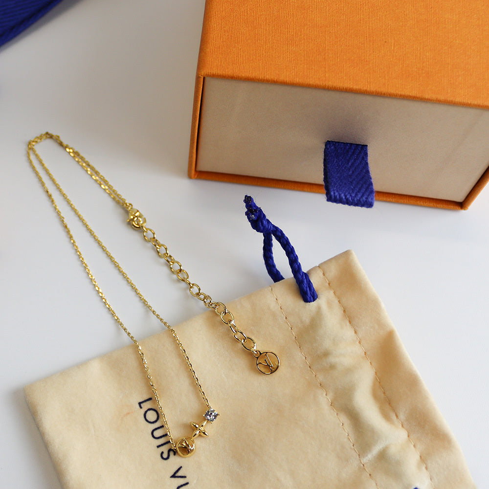 【2024】新作☆関税負担なし本物保証★コリエ・プティ ルイ