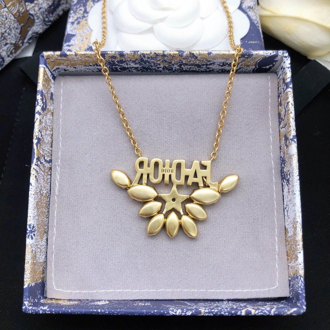 【関税負担なし】ネックレス、新しいネックレス万能シンプルファッションオーナメント