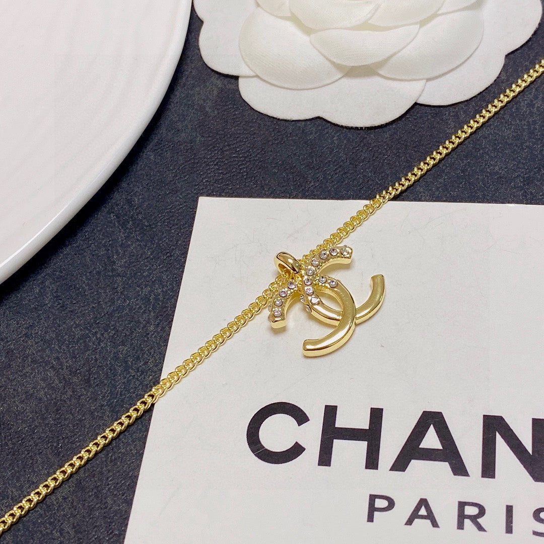 【2024】【関税負担なし】ネックレス、新しいネックレス万能シンプルファッションオーナメント