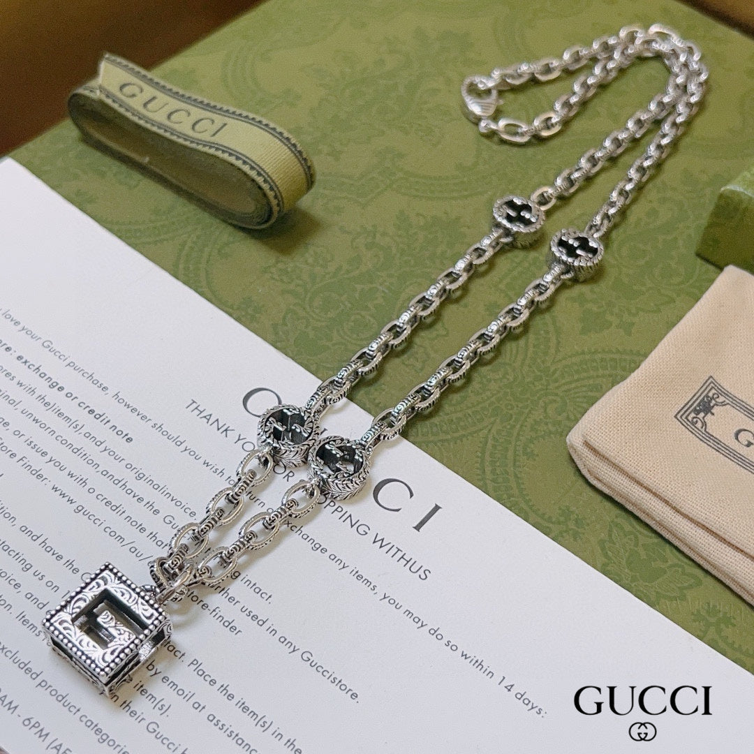 【2024】【関税負担なし】ネックレス、新しいネックレス万能シンプルファッションオーナメント 240815