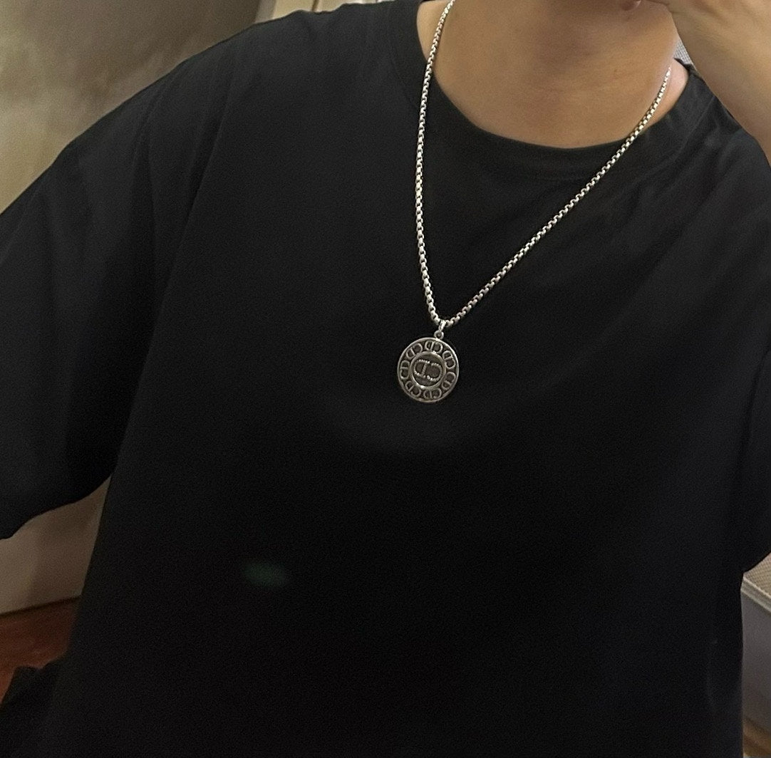 【関税負担なし】ネックレス、新しいネックレス万能シンプルファッションオーナメント240812