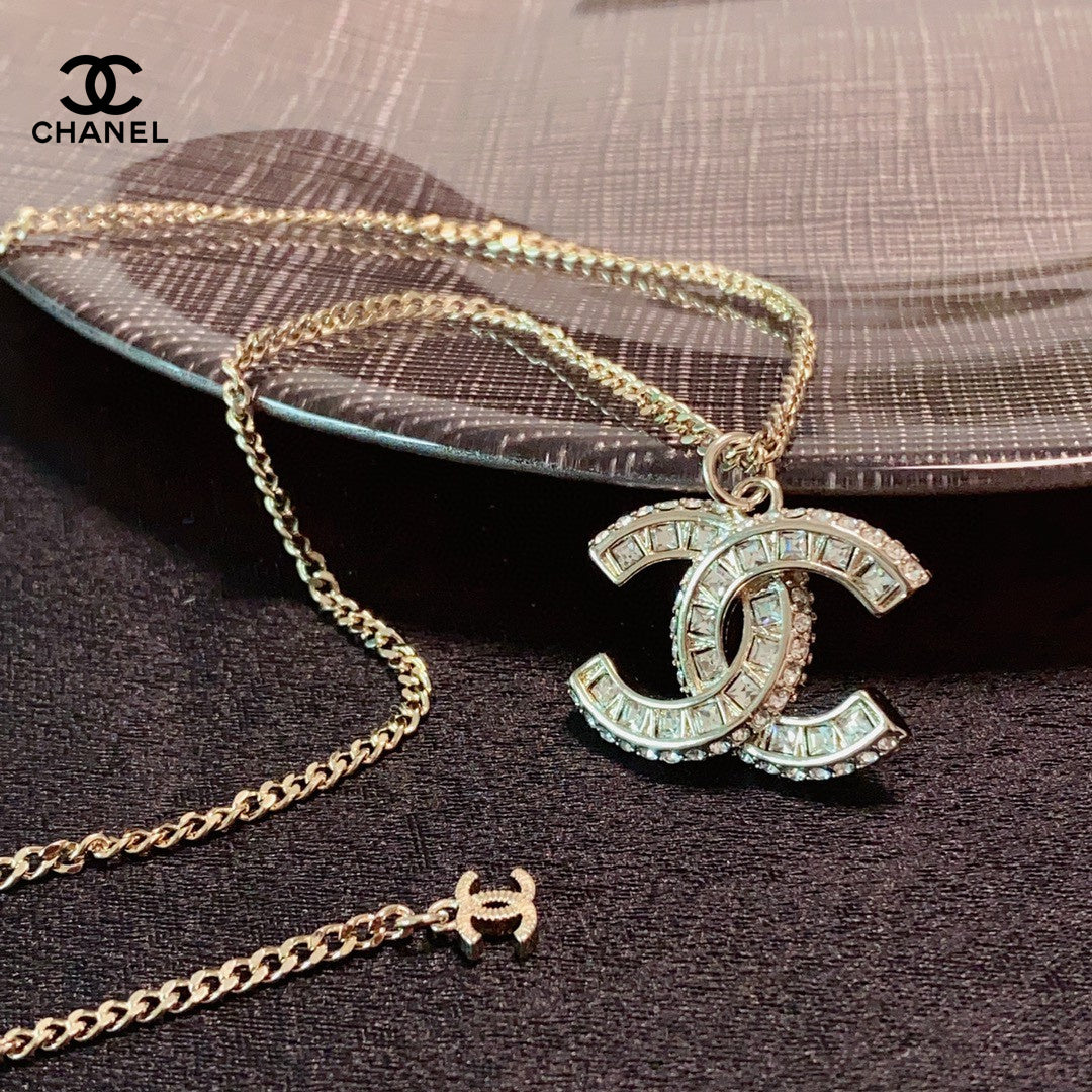 【2024】【関税負担なし】ネックレス、新しいネックレス万能シンプルファッションオーナメント  240814